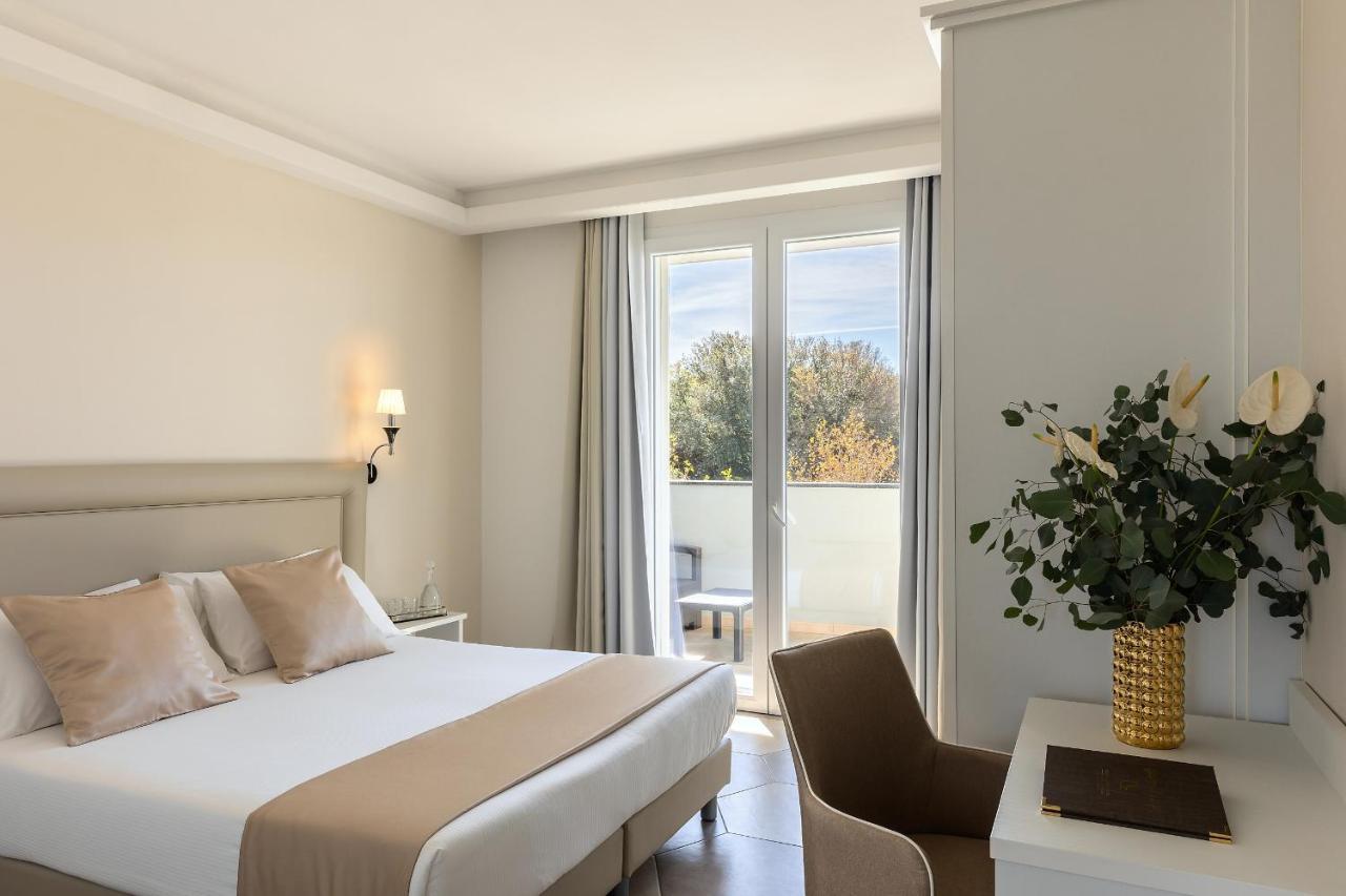 Golden Apartments Marina di Cecina Exterior photo